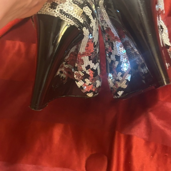 Coach Women's Sequin Black and Silver wedge shoe - Picture 5 of 8